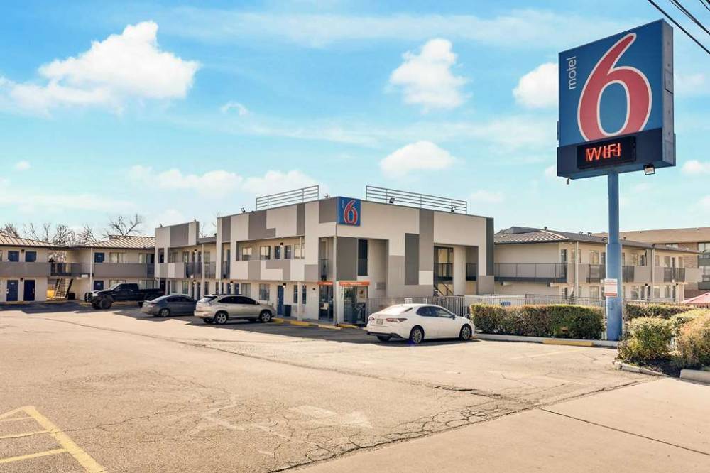 Motel 6 Austin South Airport 1