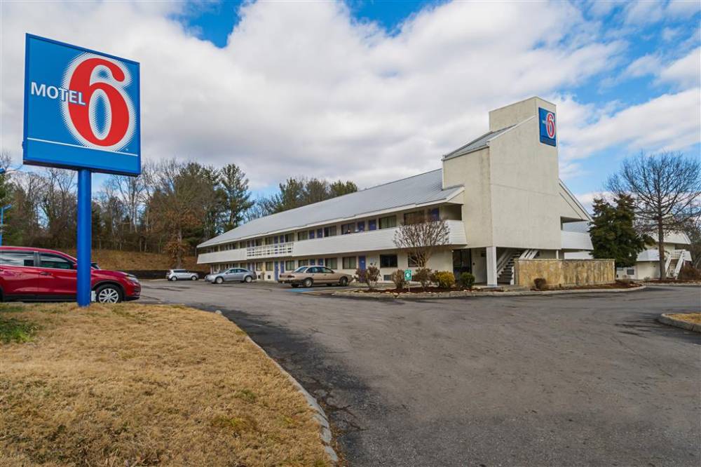 Motel 6 Knoxville North 1