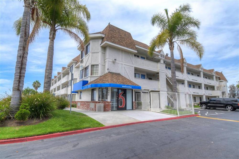 Motel 6 San Diego - Chula Vista 1