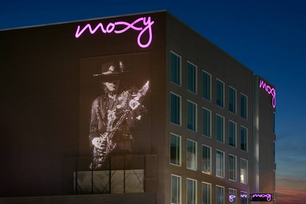 Moxy Austin-university 7