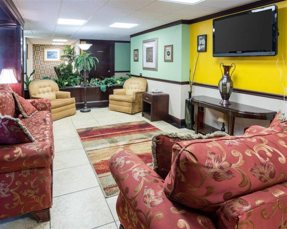 Quality Inn hotel in Shreveport LA