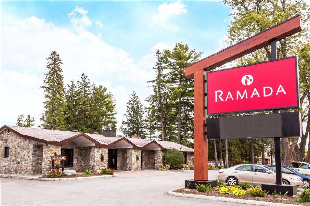 Welcome to the Ramada Ottawa on the Rideau