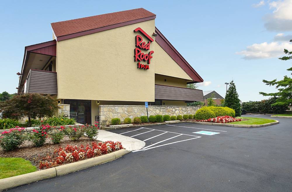 Red Roof Louisville East-hurstbourne 4