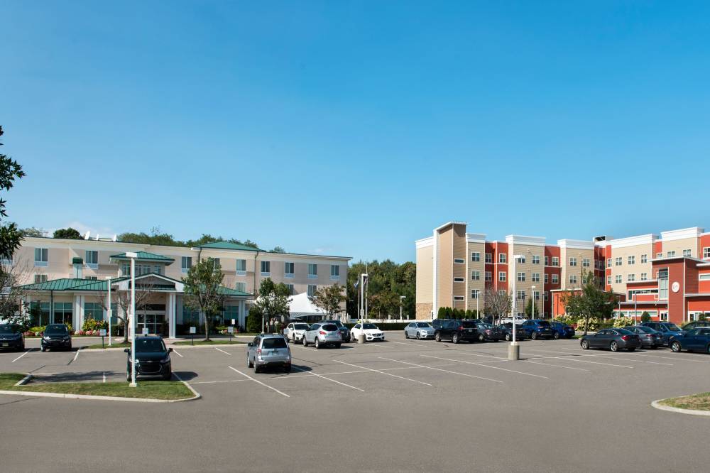 Residence Inn By Marriott New York Long Island-east End 6