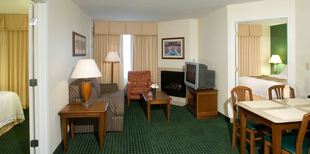 Residence Inn By Marriott Saratoga Springs 4