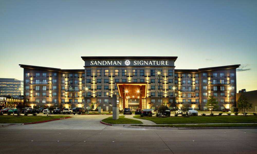 Sandman Signature Plano-frisco Hotel 3