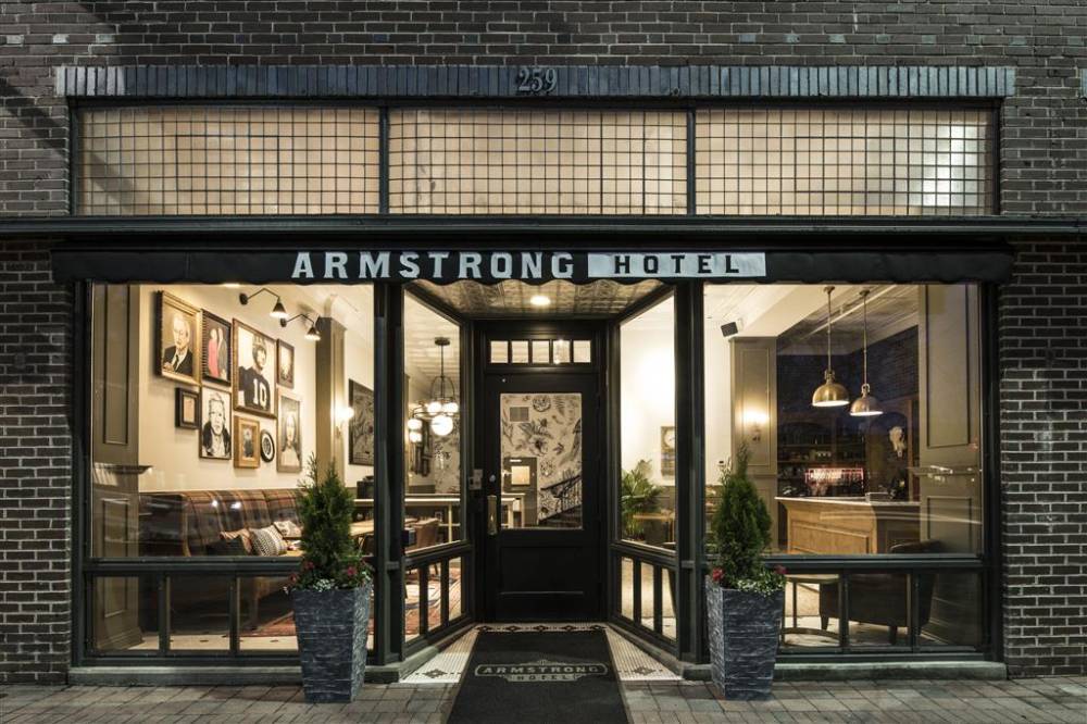 The Armstrong Hotel 5