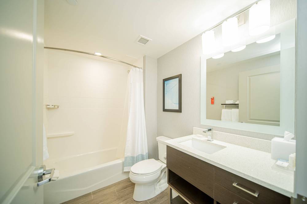 Towneplace Suites By Marriott Brantford And Conference Centre 2