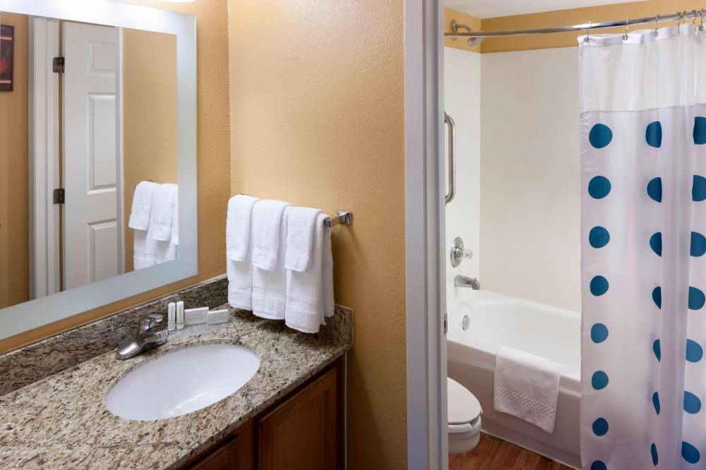 Towneplace Suites By Marriott Dallas Arlington North 2