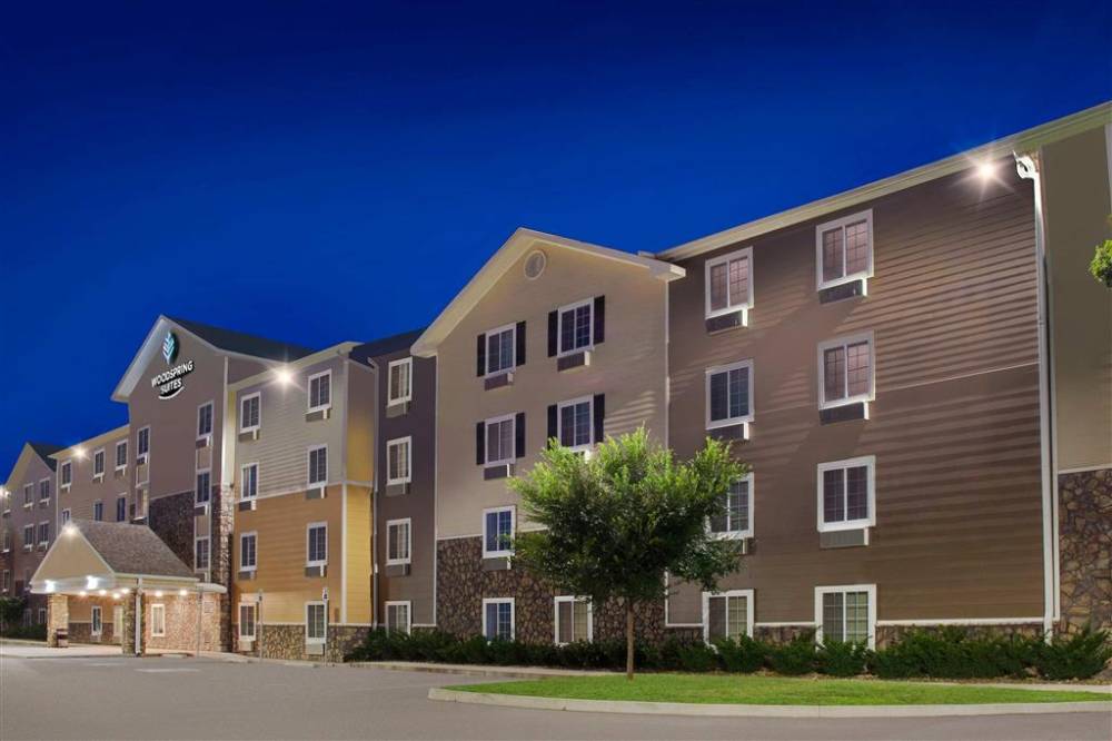 Woodspring Suites Nashville Airport 2