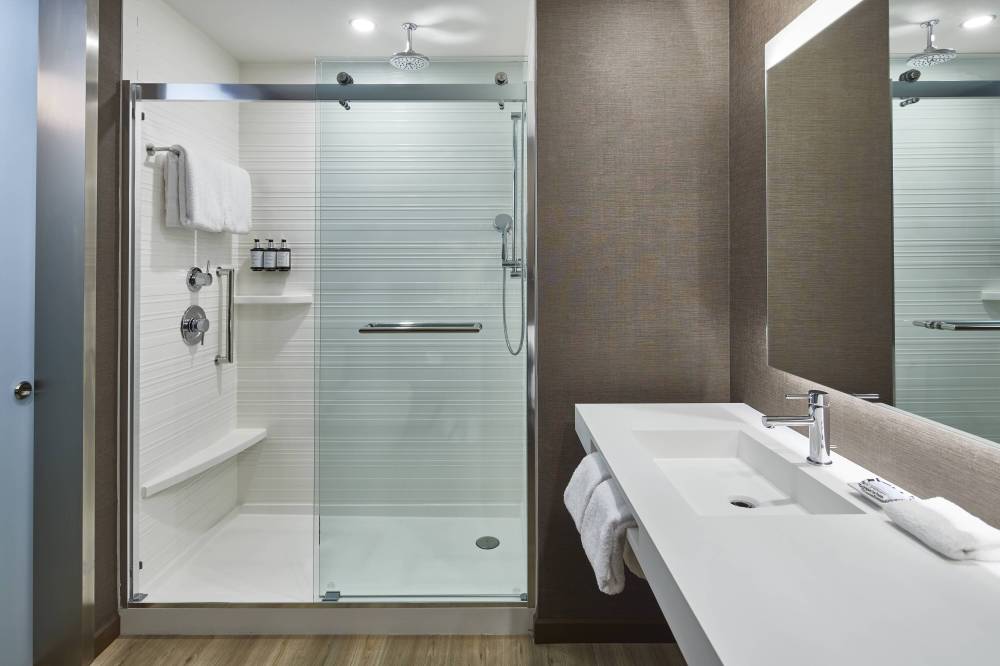 Guest Bathroom – Walk-In Shower