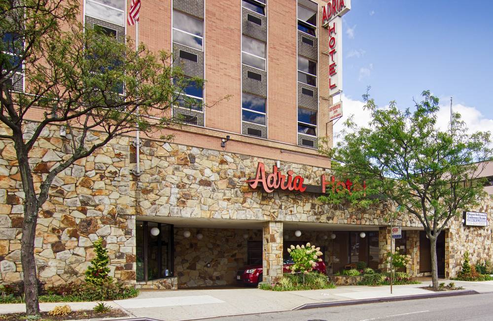 Adria Hotel Exterior