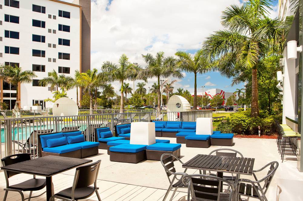 Aloft Miami Doral 2