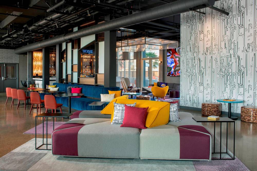 Aloft Omaha Aksarben Village 8