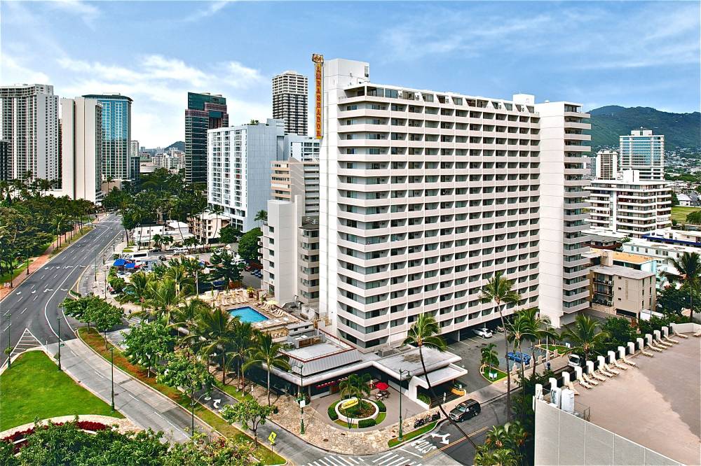 Ambassador Hotel Waikiki 3