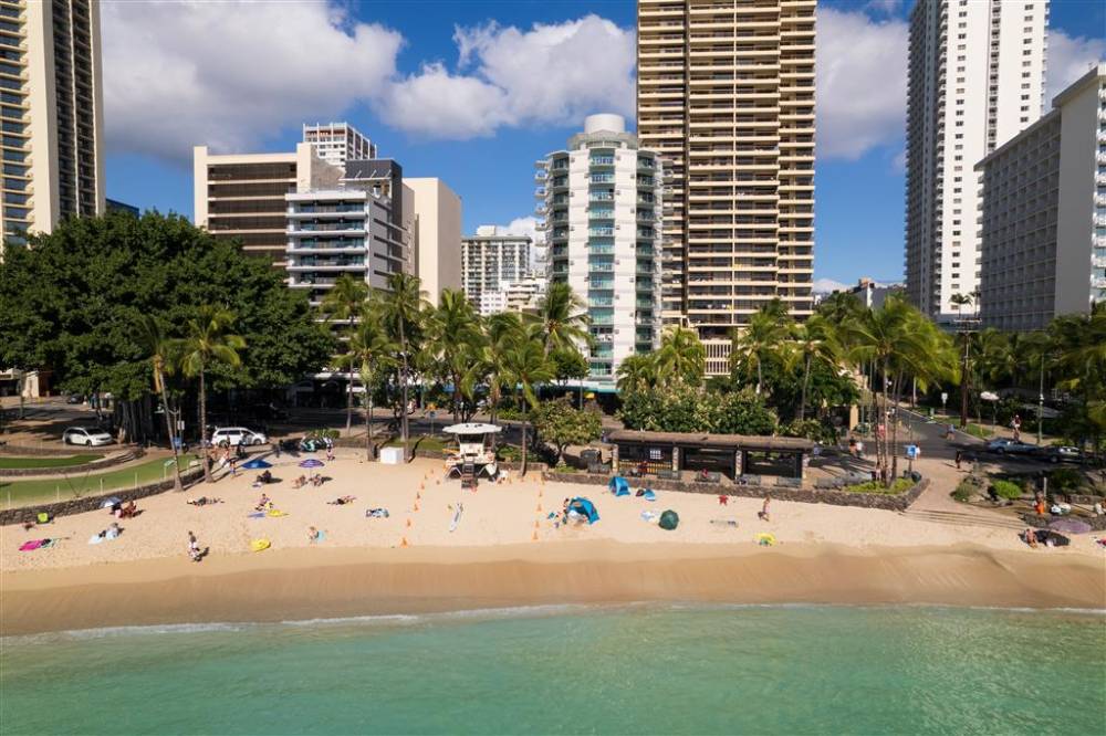 Aston Waikiki Circle Hotel - Exterior Drone