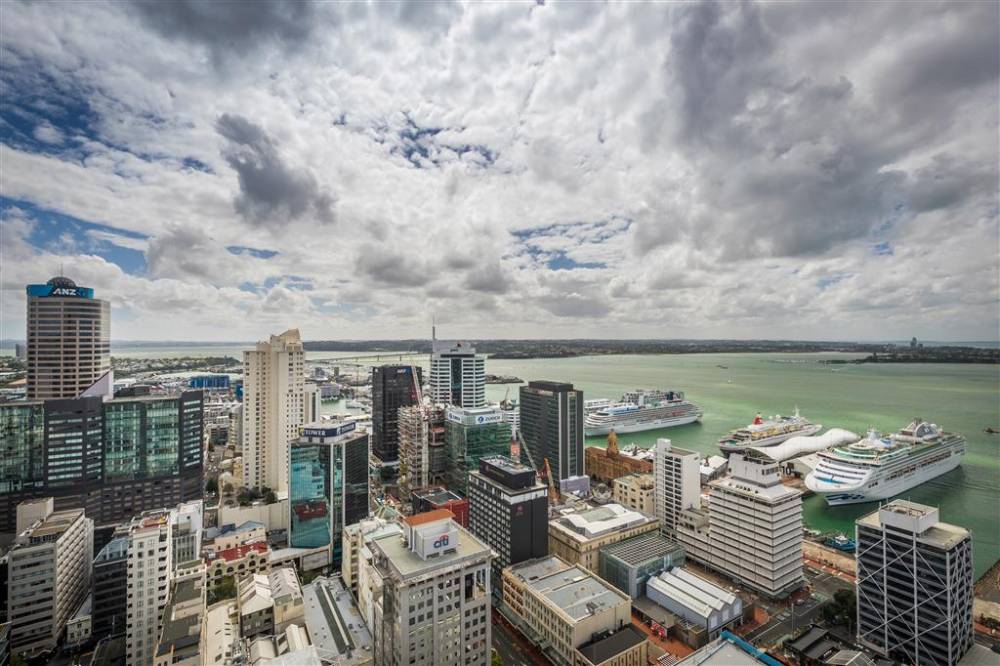 Auckland Harbour Suites 3