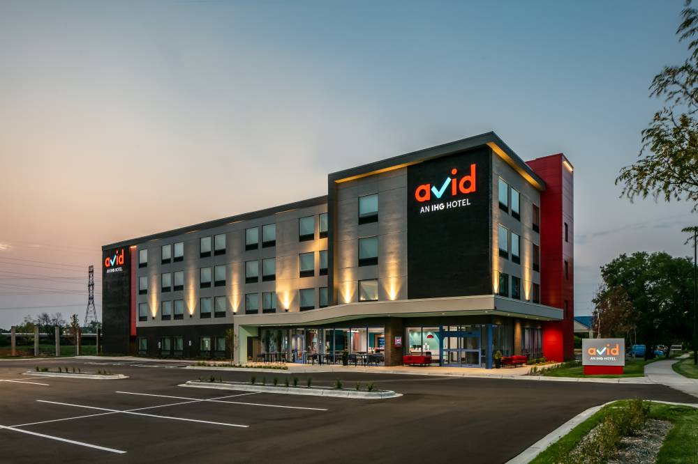 Avid Hotel Roseville 2