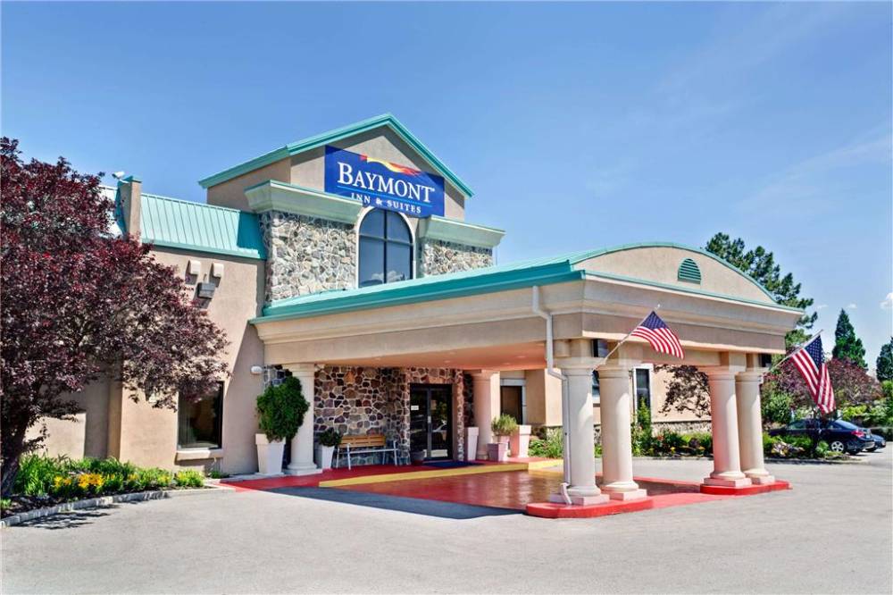 Welcome to the Baymont Inn and Suites Murray