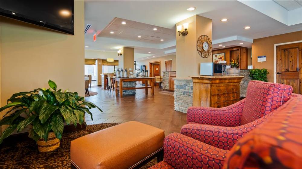 Best Western Colonial Inn 3