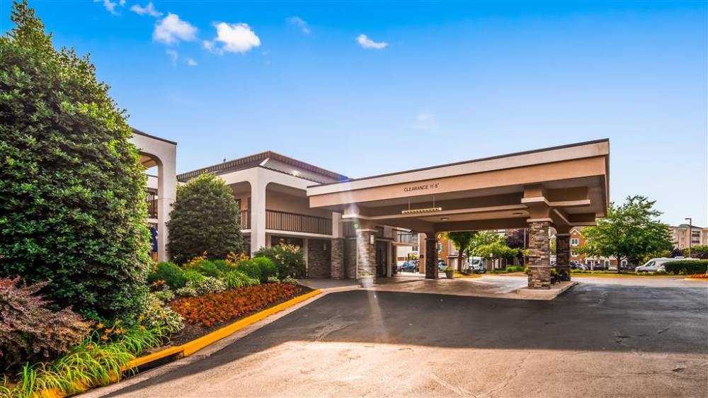 Best Western Dulles Airport Inn 2