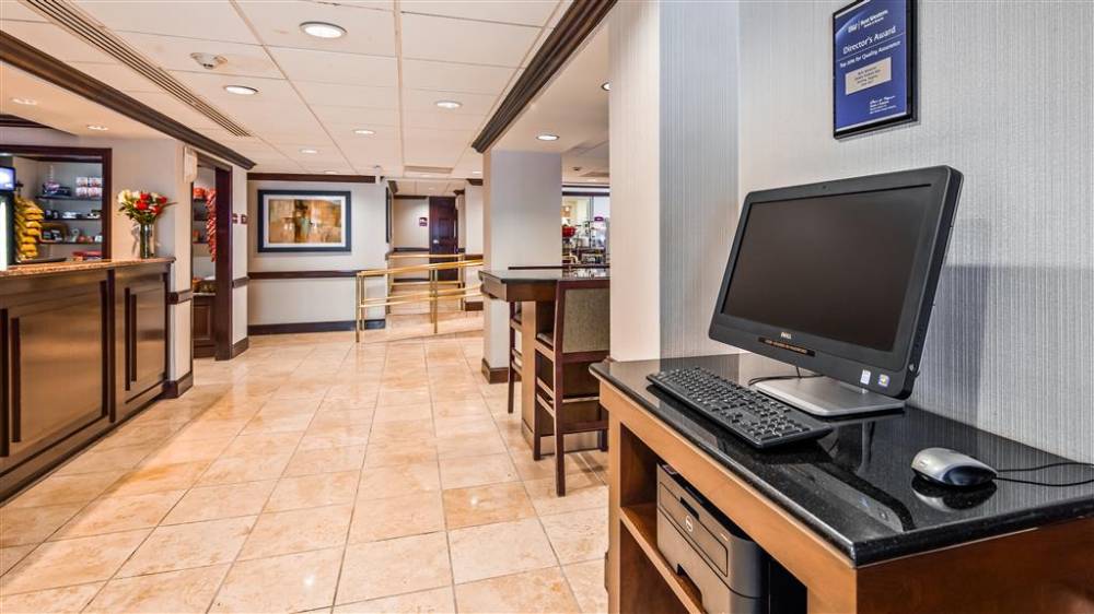 Best Western Dulles Airport Inn 6