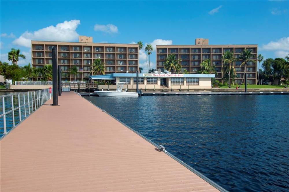 Best Western Fort Myers Waterfront 9