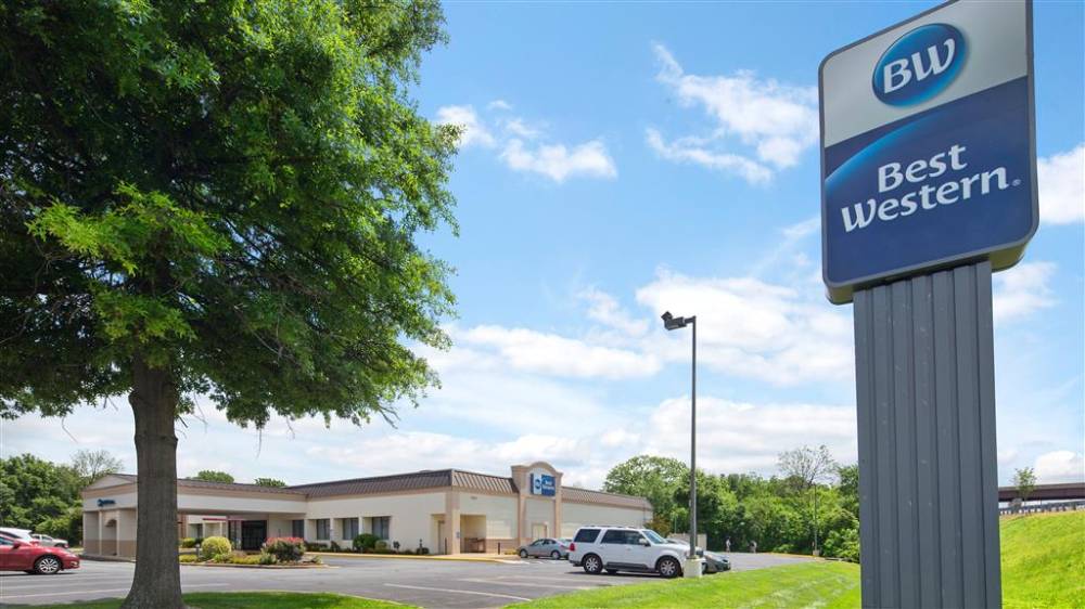 Best Western Leesburg Hotel & Conference Center 2