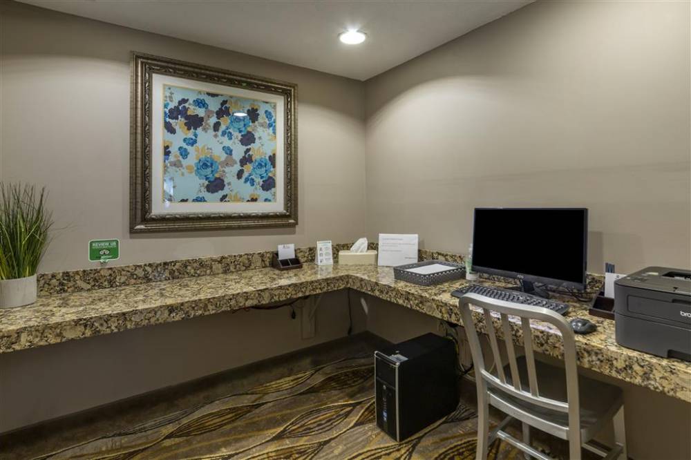 Best Western Palm Beach Lakes 6