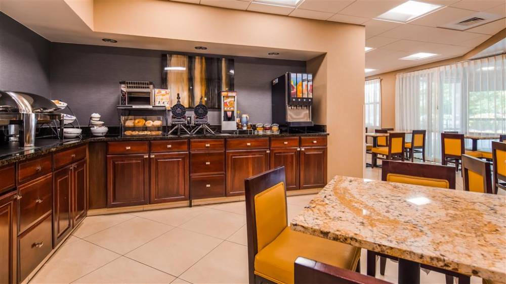 Best Western Plus Bwi Airport Hotel - Arundel Mills 7