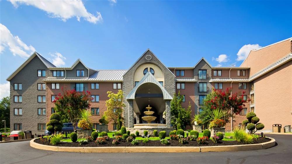 Best Western Plus Concordville Hotel 3