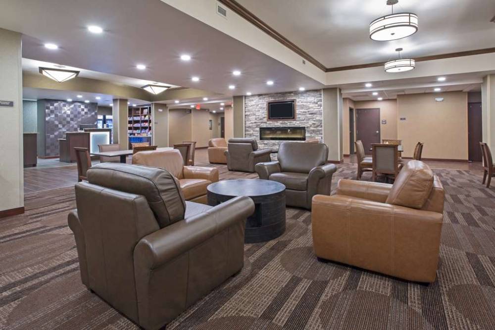 Best Western Plus Lincoln Inn & Suites 3