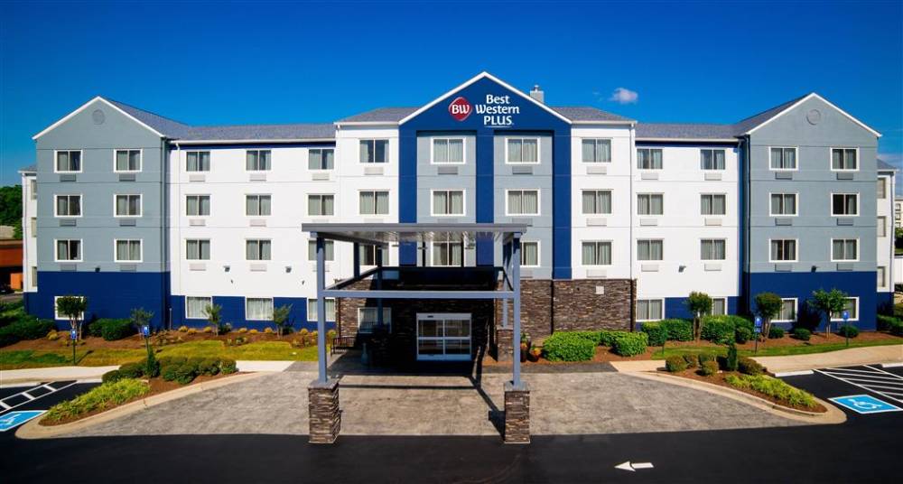 Best Western Plus Nashville Airport Hotel 2