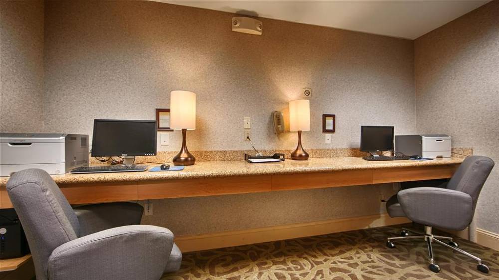 Best Western Plus North Las Vegas Inn & Suites 5