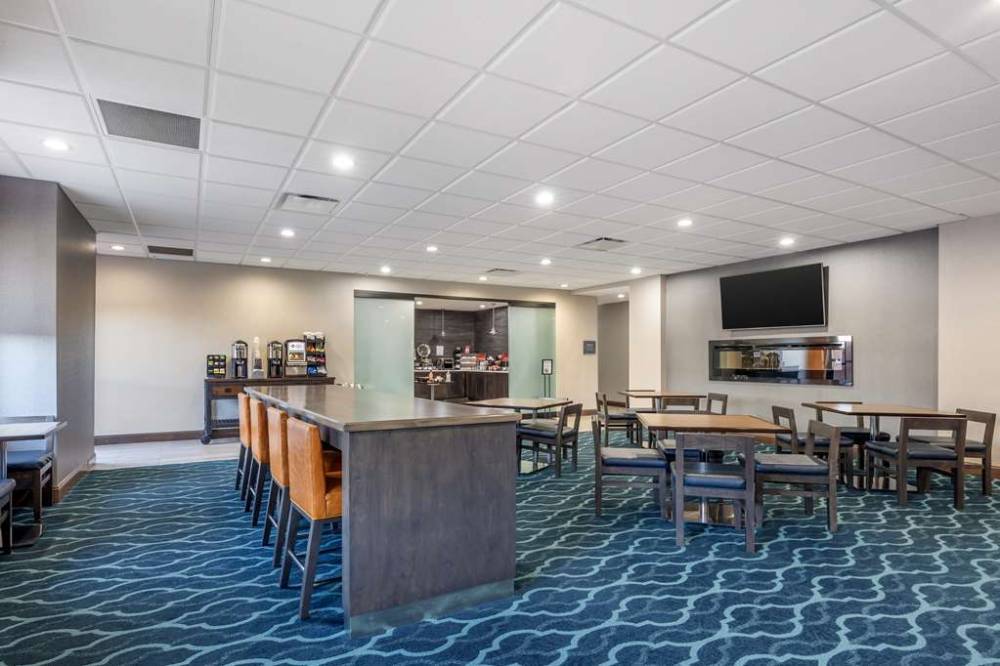 Best Western Plus Owensboro 8