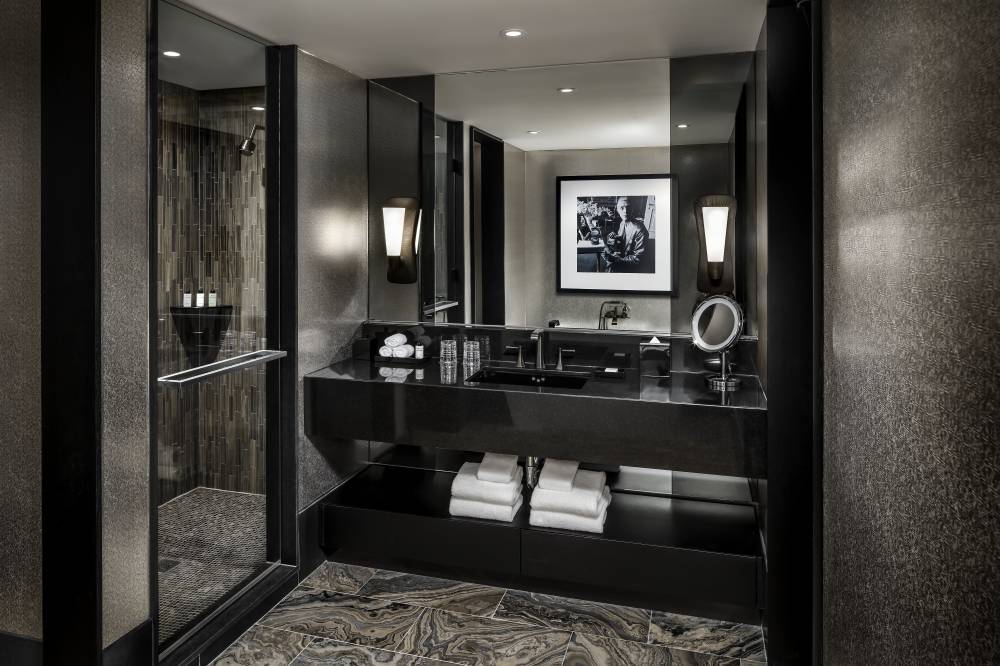 Olivia Suite Bathroom