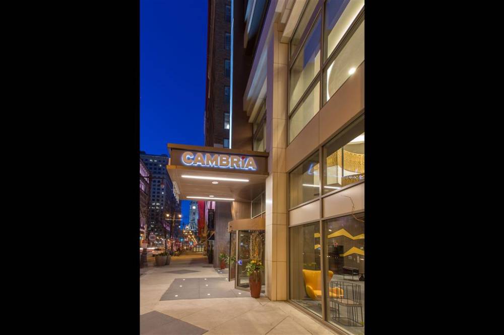 Cambria Hotel Philadelphia Downtown Cent 2