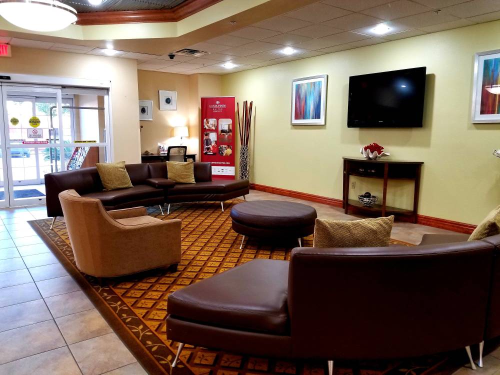 Candlewood Suites Downtown 7