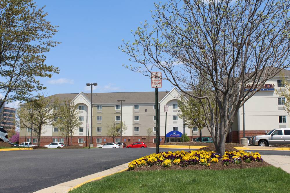 Candlewood Suites Herndon 8