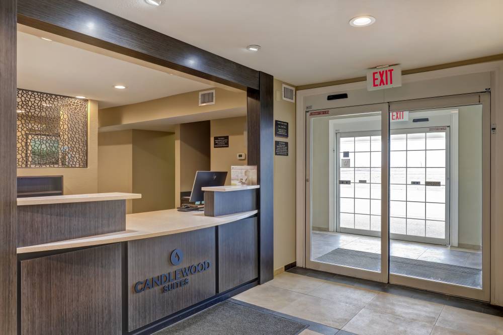 Candlewood Suites Indy South 10