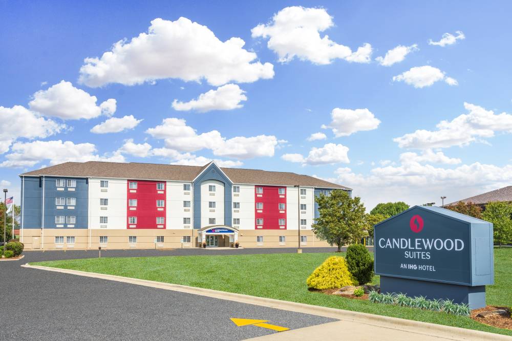 Candlewood Suites O Fallon 3