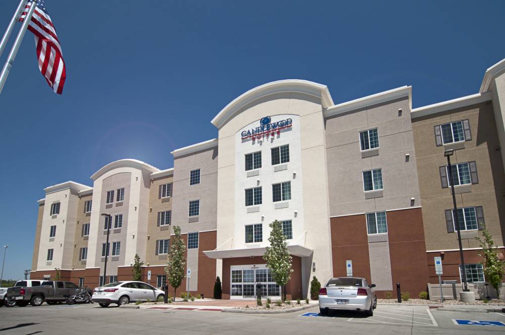 Candlewood Suites Sioux Falls 10