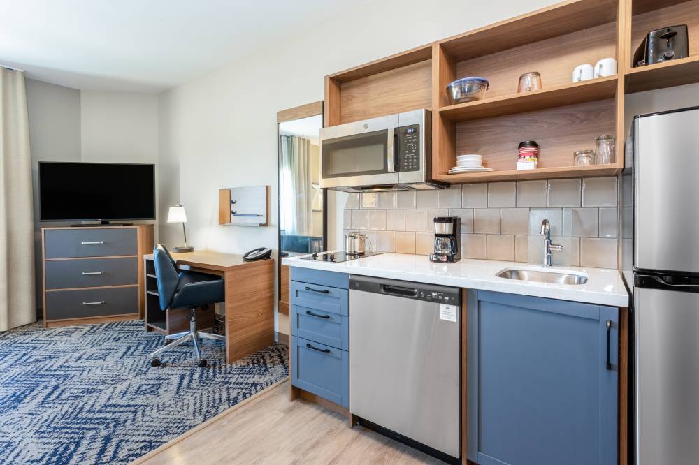 Candlewood Suites Sioux Falls 6