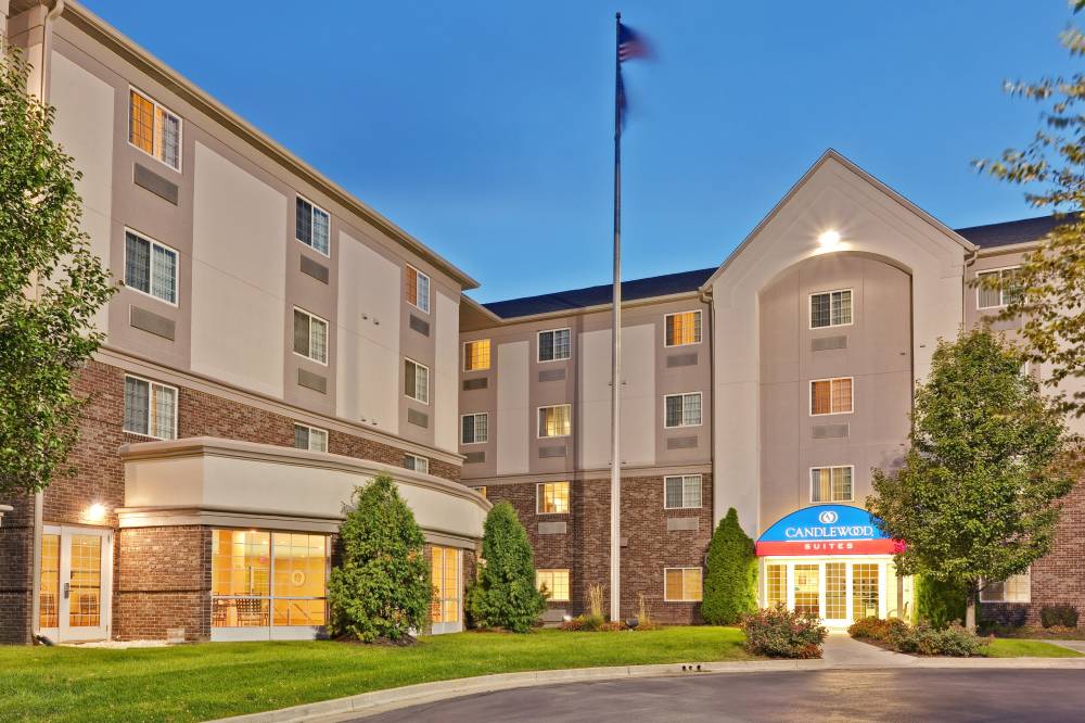 Candlewood Suites 2