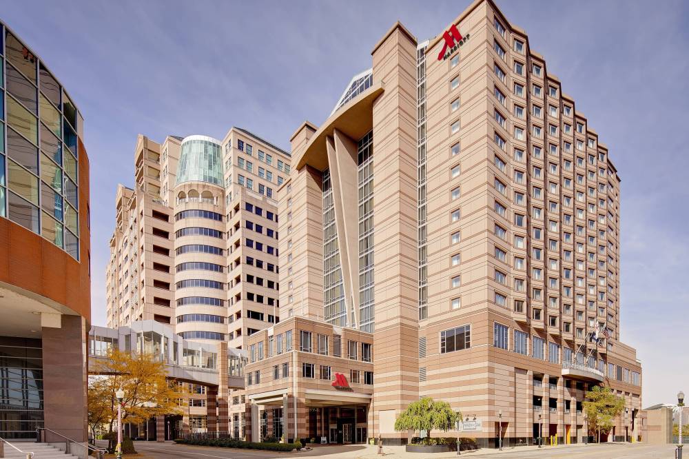 Cincinnati Marriott At Rivercenter 6