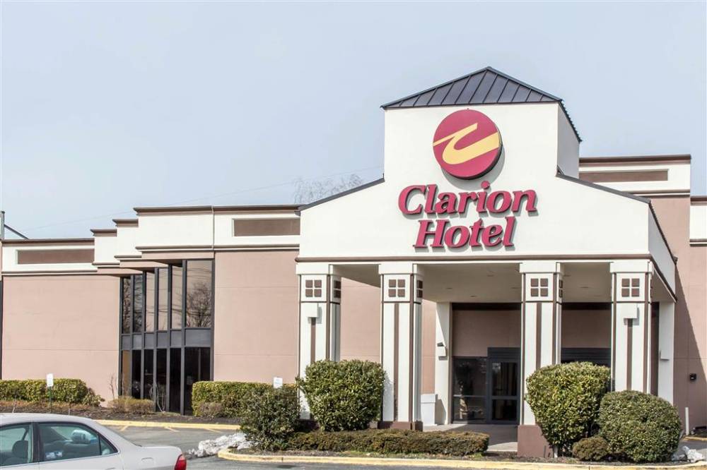 Clarion Hotel And Conference Center 3