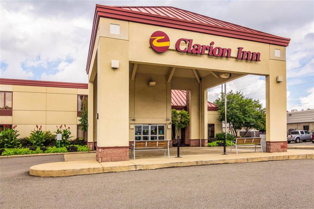 Clarion Inn Cranberry Twp 2