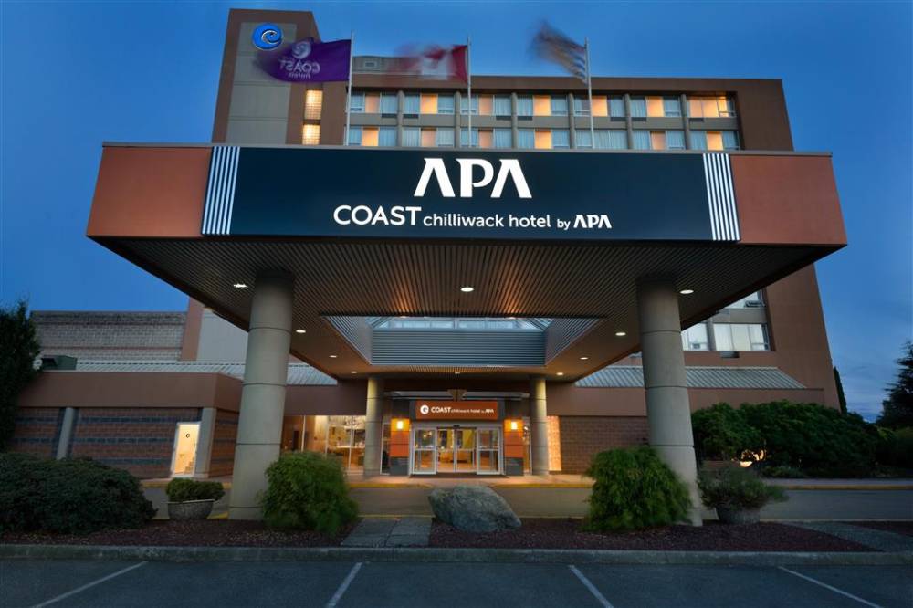 Coast Chilliwack hotel by APA Exterior