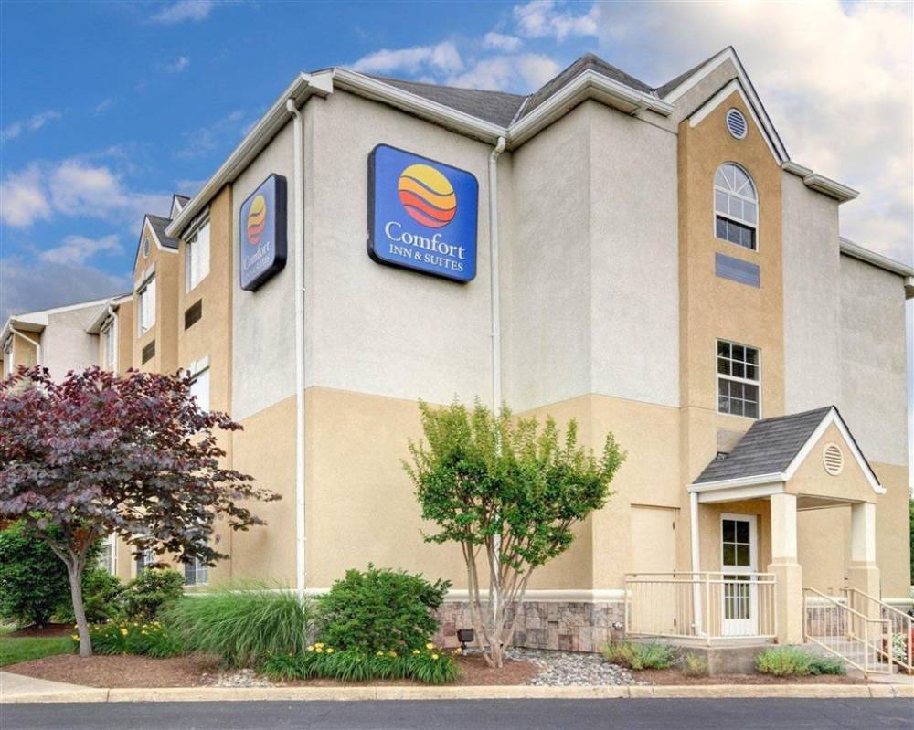 Comfort Inn And Suites Airport Dulles-ga 2