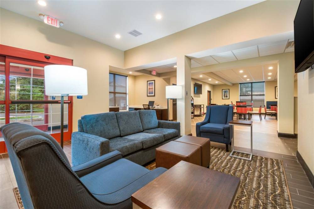 Comfort Inn And Suites Harrisburg - Hers 5